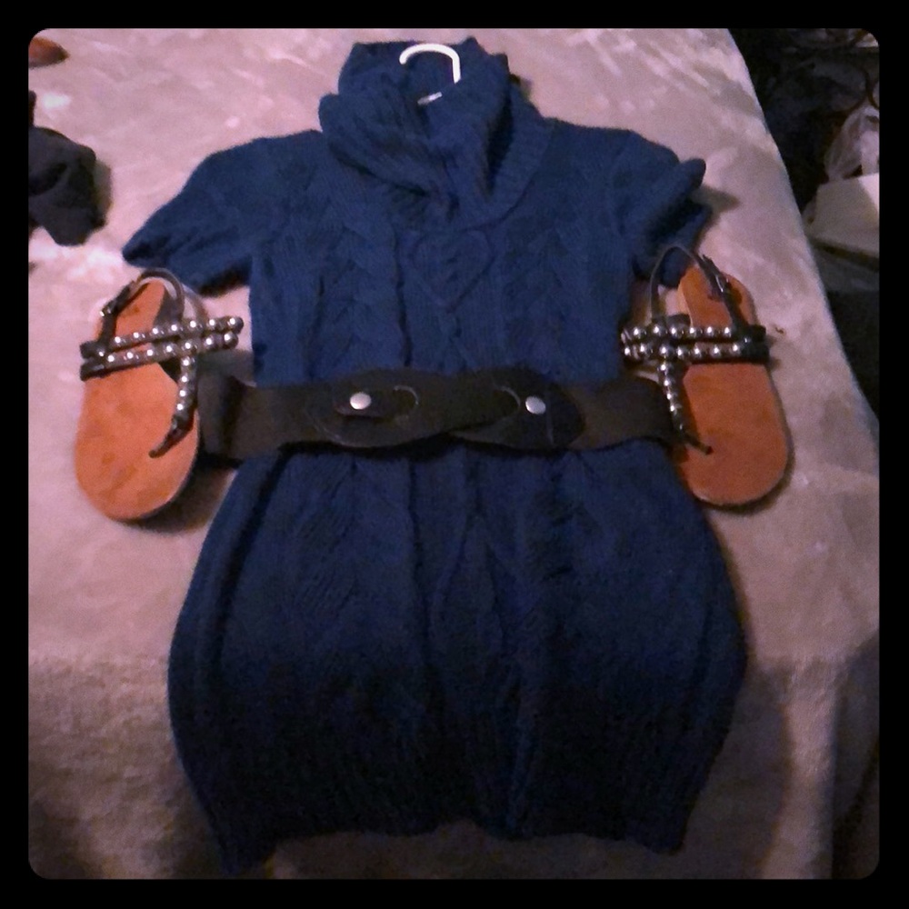 A navy blue sweater dress/ Route 66 sandal’s